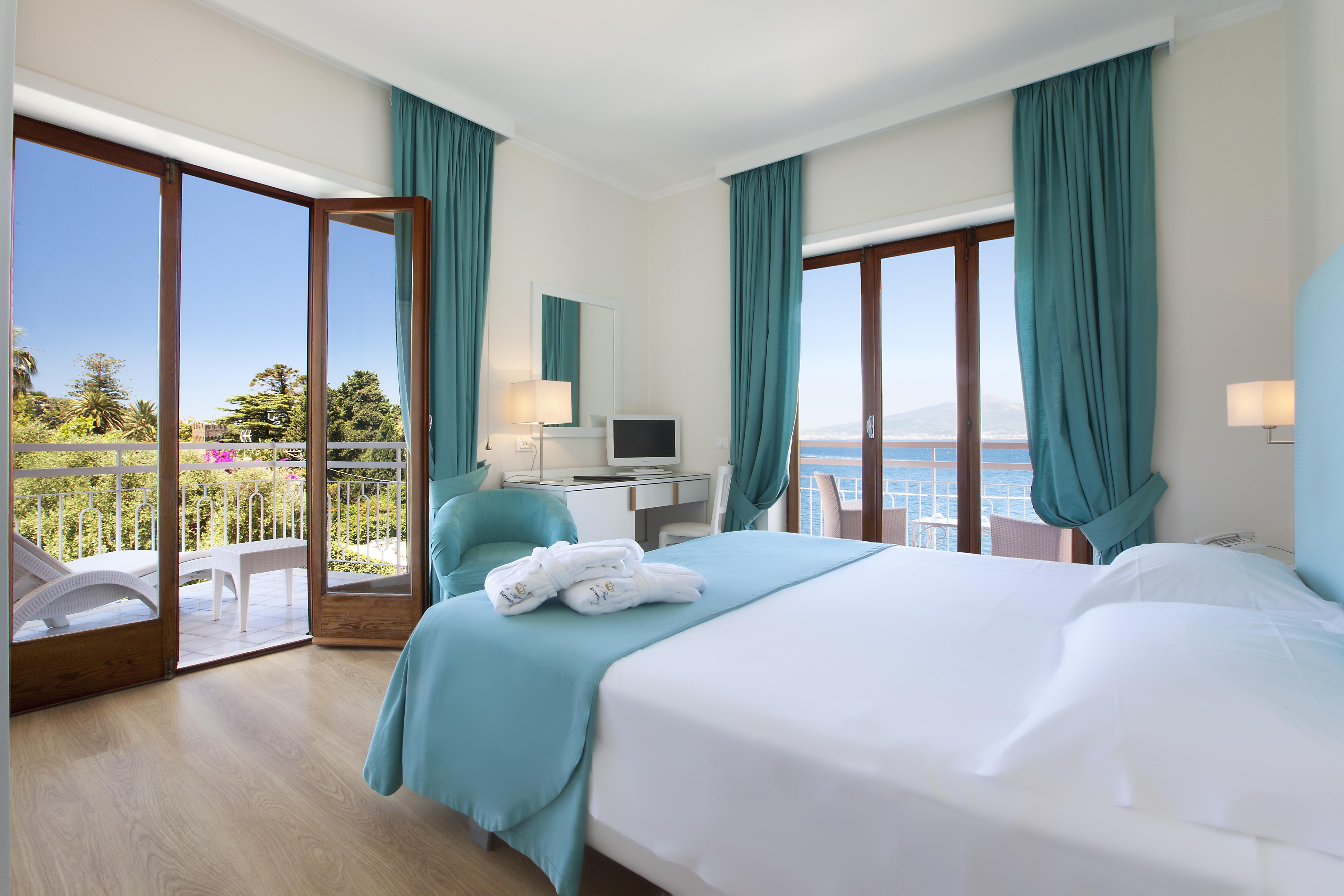 Boutique Hotel Regina Sorrento Dış mekan fotoğraf